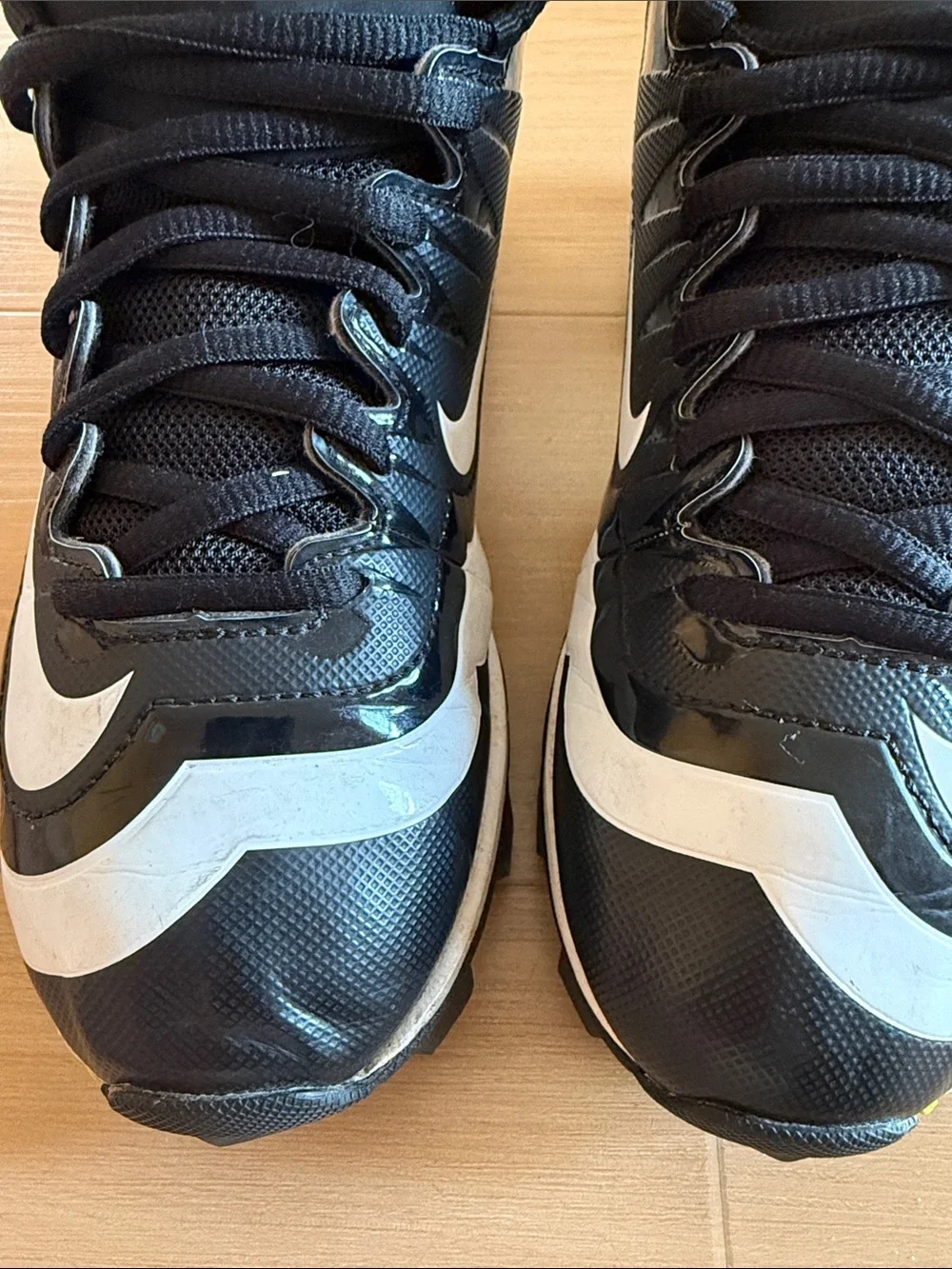 NIKE BASEBALL HUARACHE 2KFILTH KEYSTONE BOYS BASEBALL CLEATS BLACK WHITE SZ 4Y